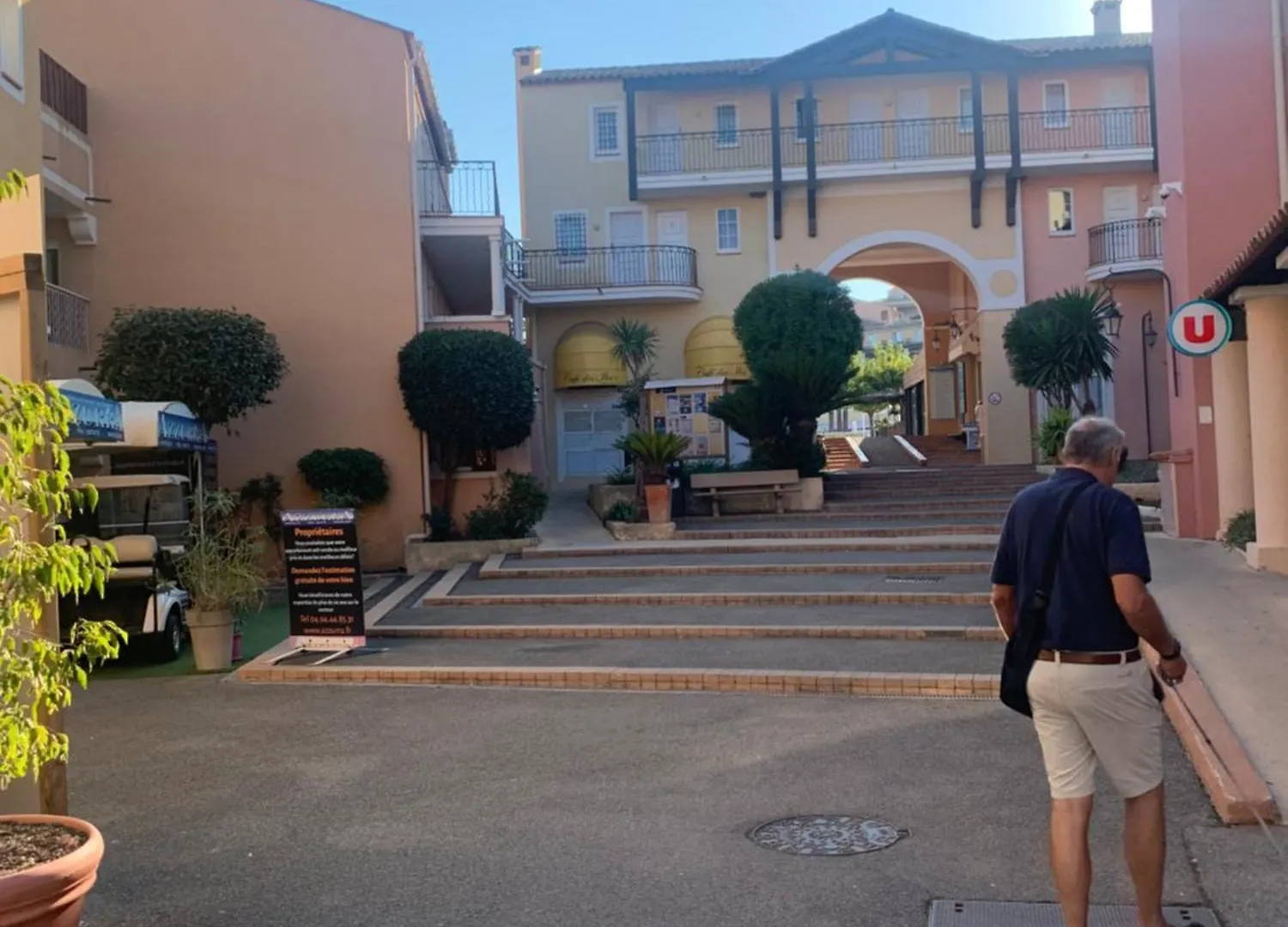 Lägenhet Cap Esterel Studio 4 Pers Equipe, Belle Vue Golf, Centre Village Pierre & Vacances , Parking Inclu Et 5 Piscines Acces Gratuit, Clim, Wifi, Tv, Lave-Vaisselle Et Lave-Linge,Four, Plancha Saint-Raphaël Frankrike
