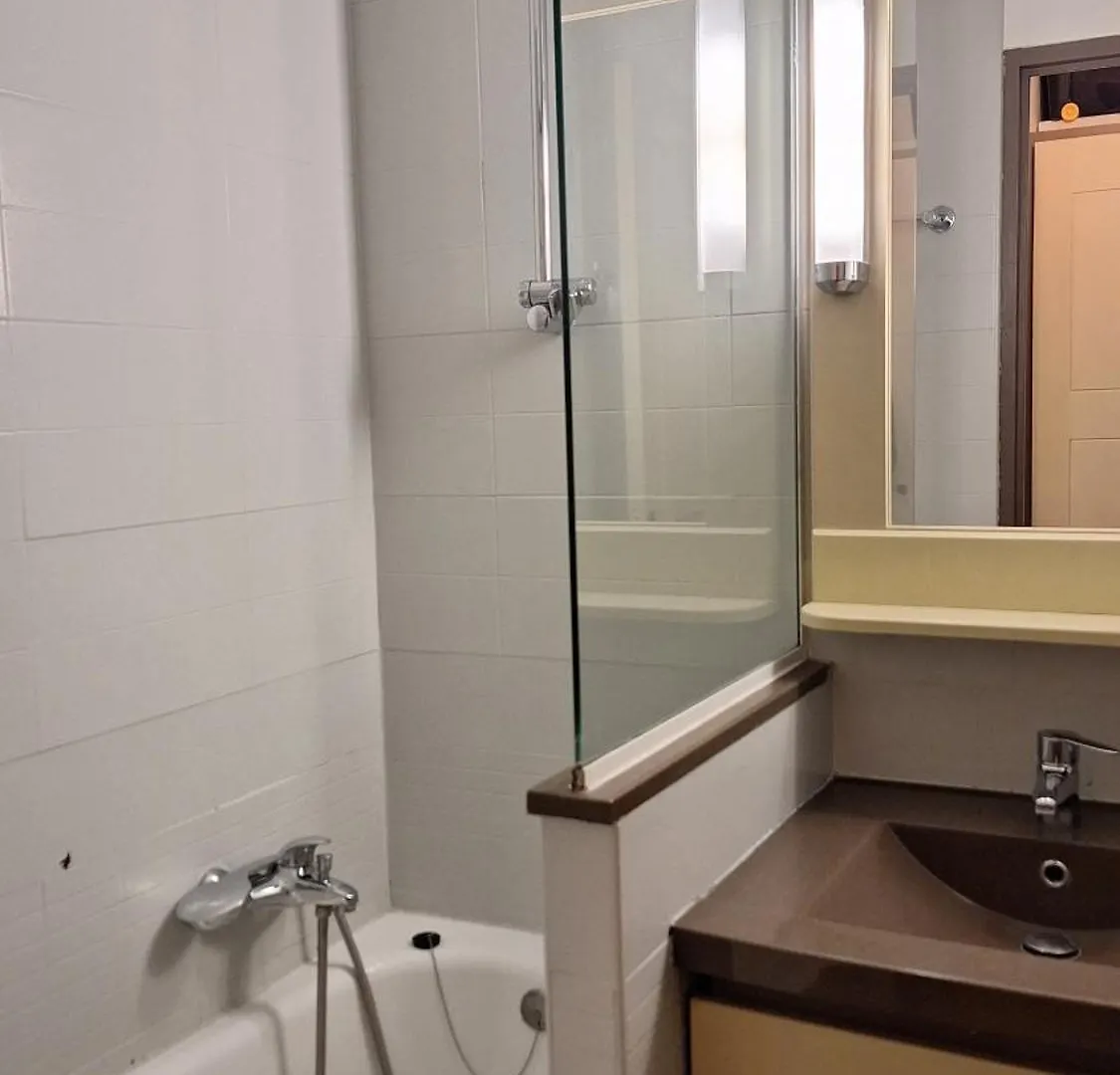 Cap Esterel Studio 4 Pers Equipe, Belle Vue Golf, Centre Village Pierre & Vacances , Parking Inclu Et 5 Piscines Acces Gratuit, Clim, Wifi, Tv, Lave-Vaisselle Et Lave-Linge,Four, Plancha Saint-Raphael  Apartment Saint-Raphael (Var)
