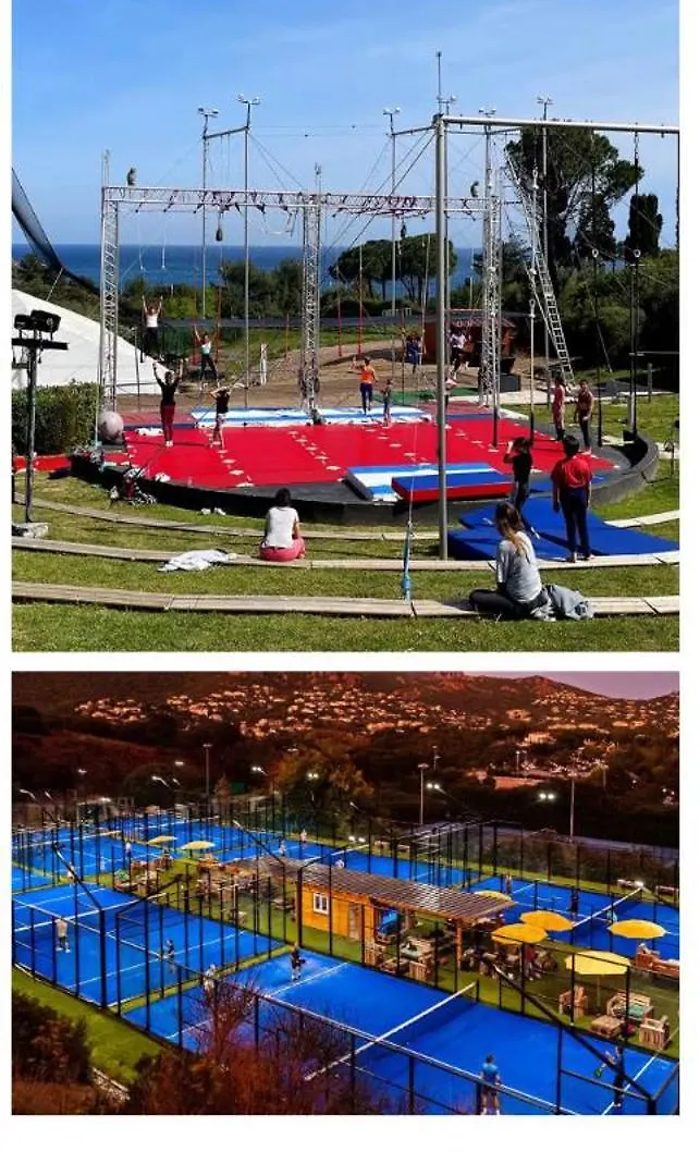 Cap Esterel Studio 4 Pers Equipe, Belle Vue Golf, Centre Village Pierre & Vacances , Parking Inclu Et 5 Piscines Acces Gratuit, Clim, Wifi, Tv, Lave-Vaisselle Et Lave-Linge,Four, Plancha Saint-Raphael  Apartment